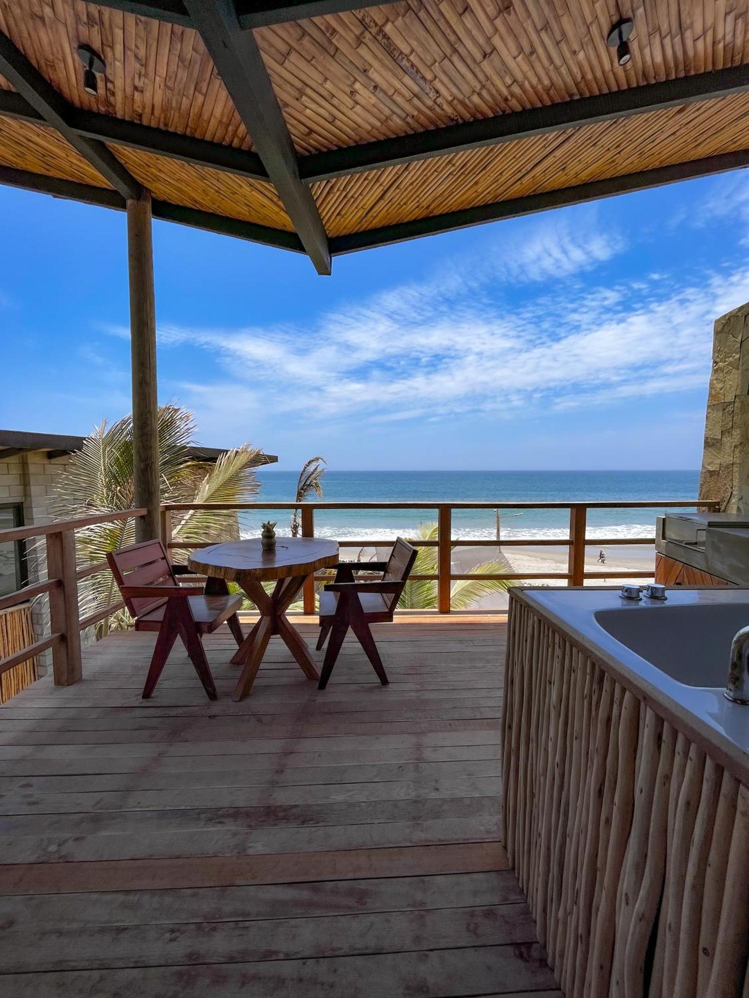 Diem Vichayito Beachfront Eco-Luxury Экстерьер фото