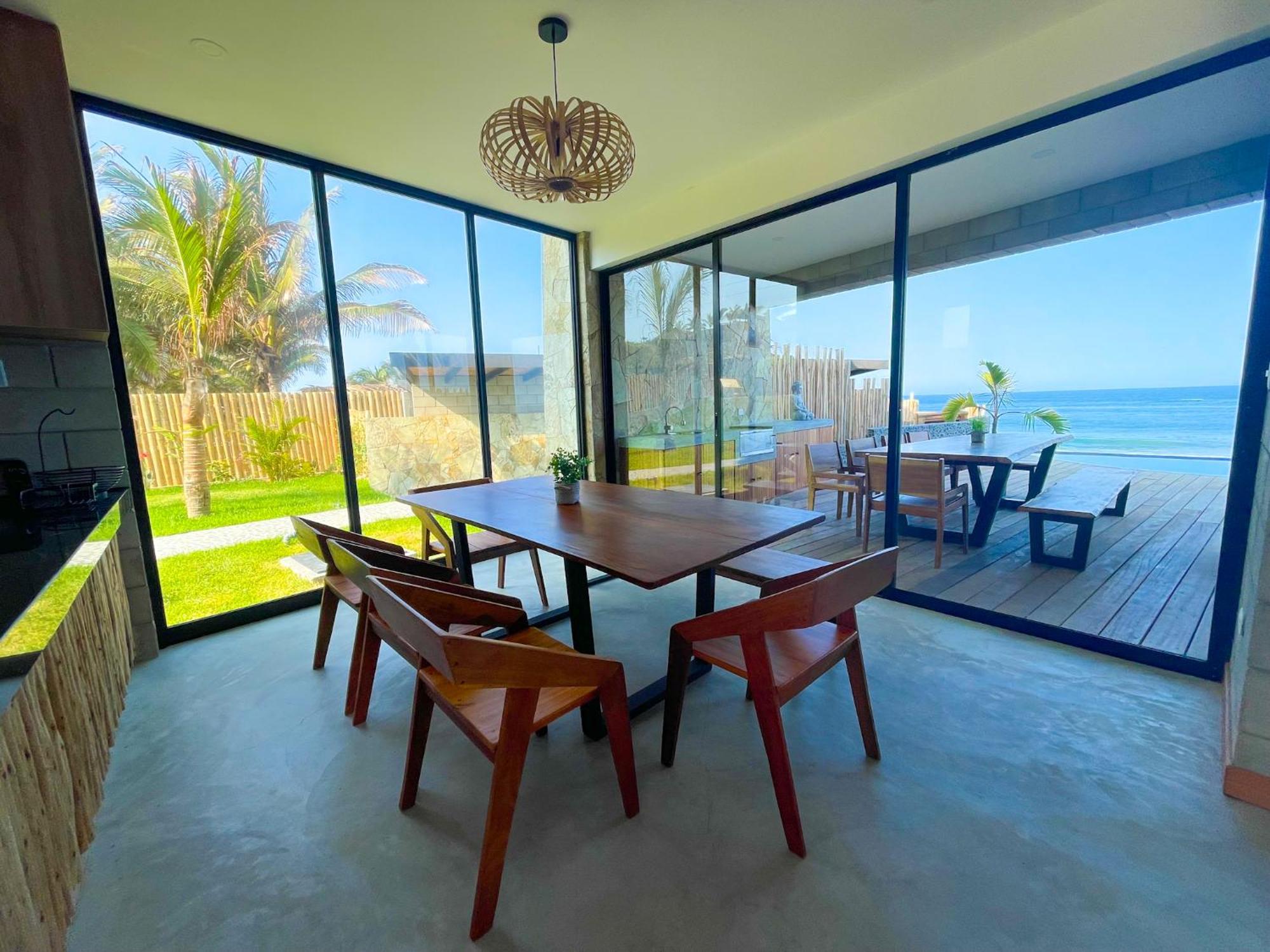 Diem Vichayito Beachfront Eco-Luxury Номер фото