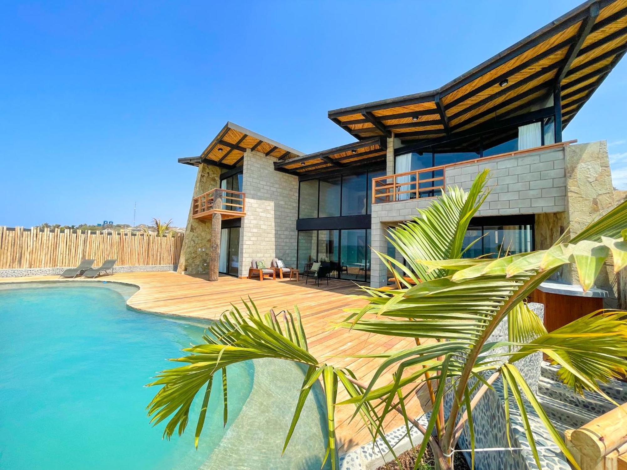 Diem Vichayito Beachfront Eco-Luxury Номер фото